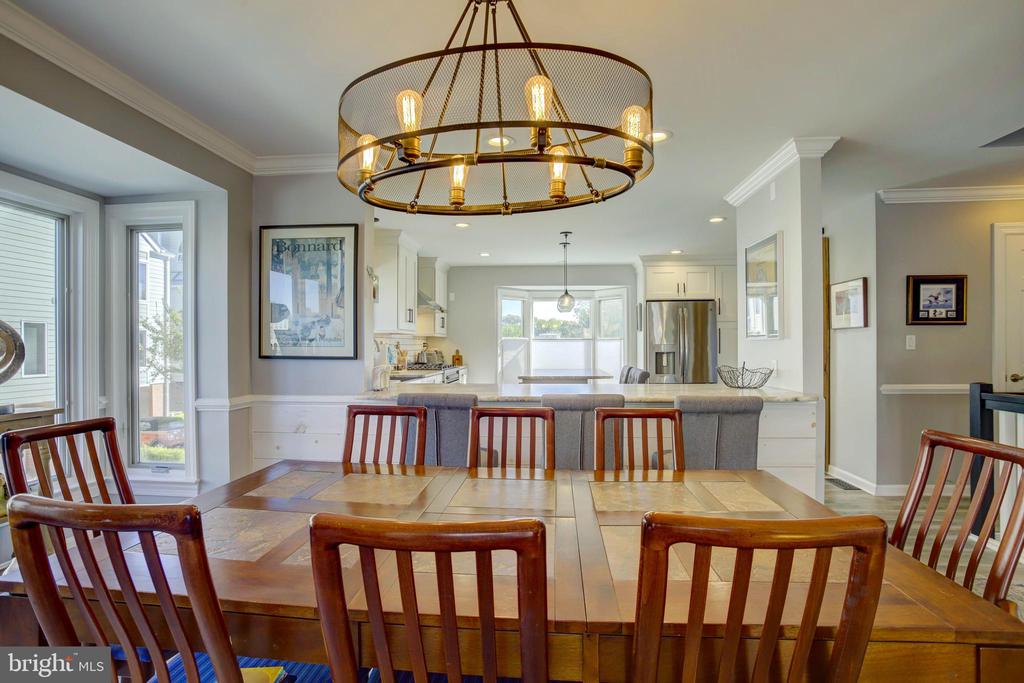 104 CAMBRIDGE LANDING 104A