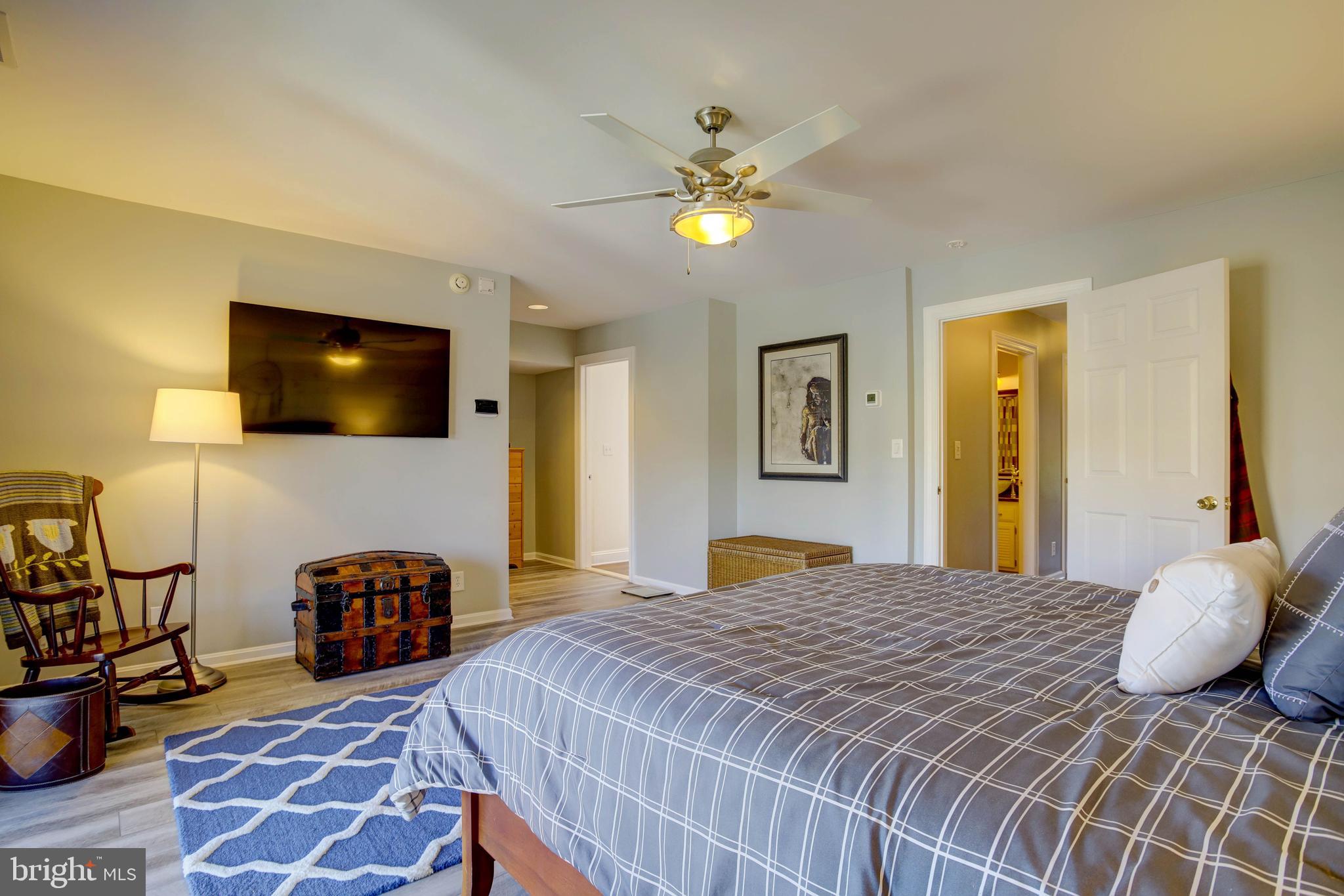 104 CAMBRIDGE LANDING 104A