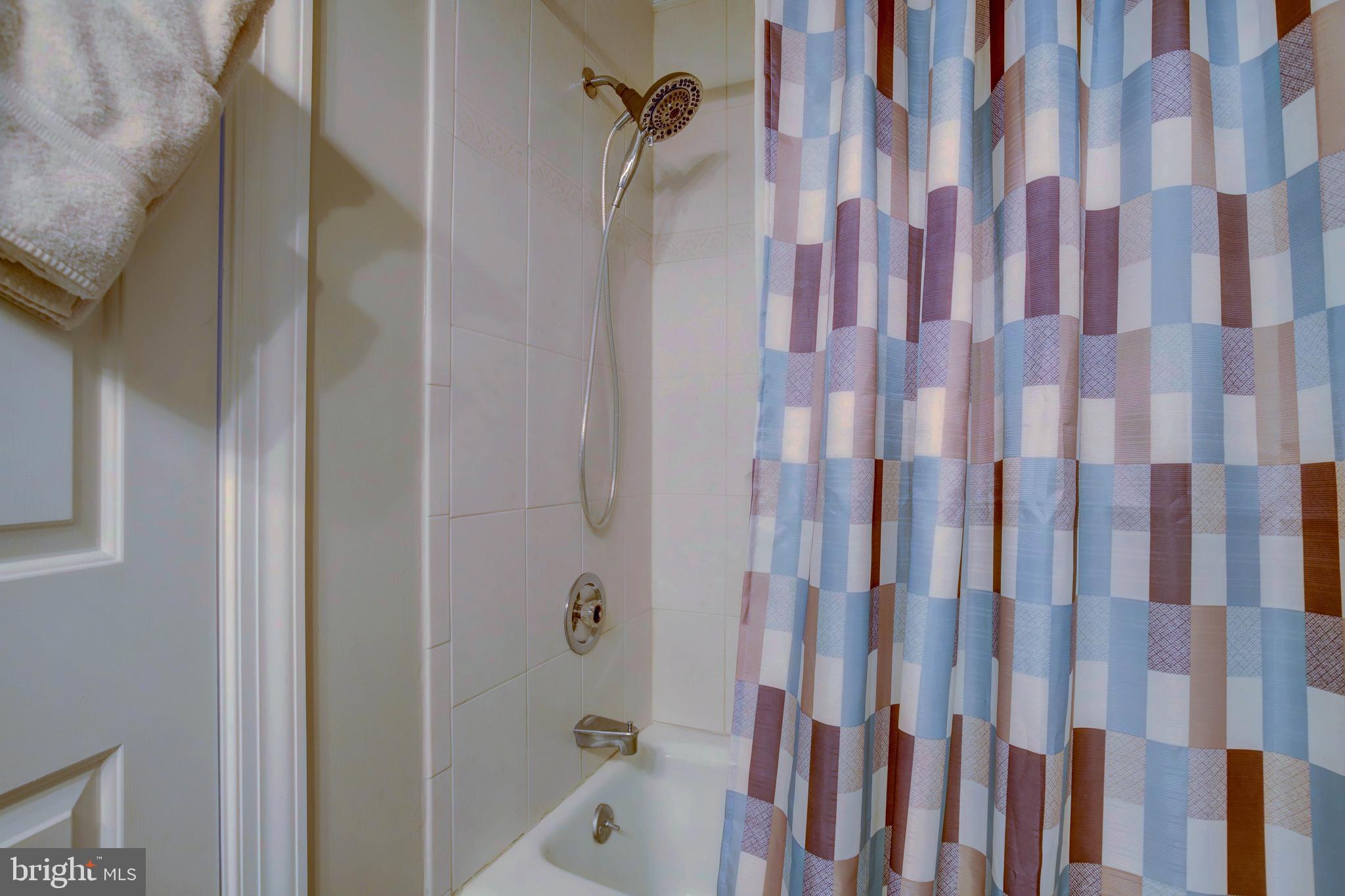 104 CAMBRIDGE LANDING 104A
