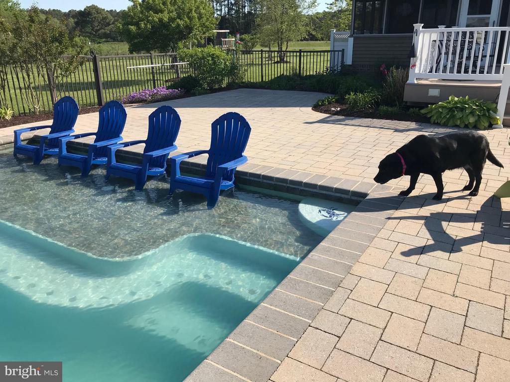 4903 MALLARD COVE