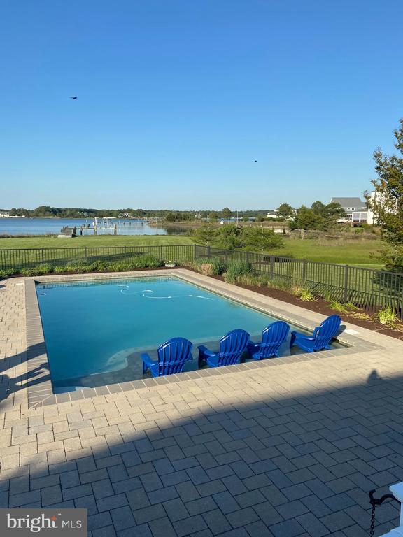 4903 MALLARD COVE