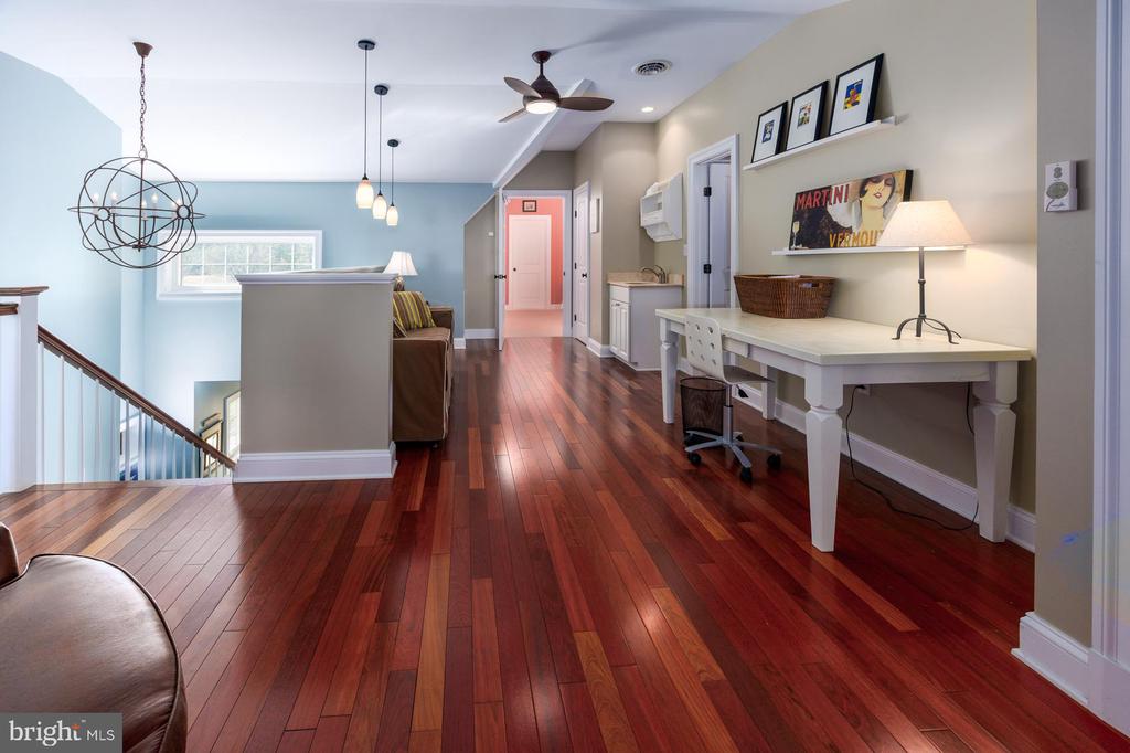4903 MALLARD COVE
