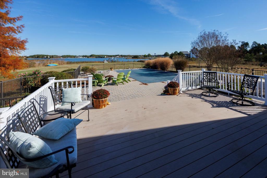 4903 MALLARD COVE