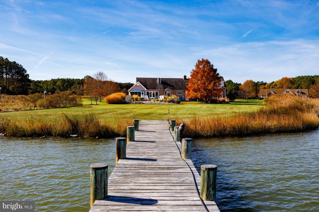 4903 MALLARD COVE