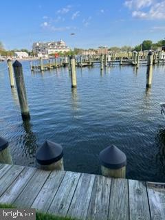 105 SAILORS LANE 105