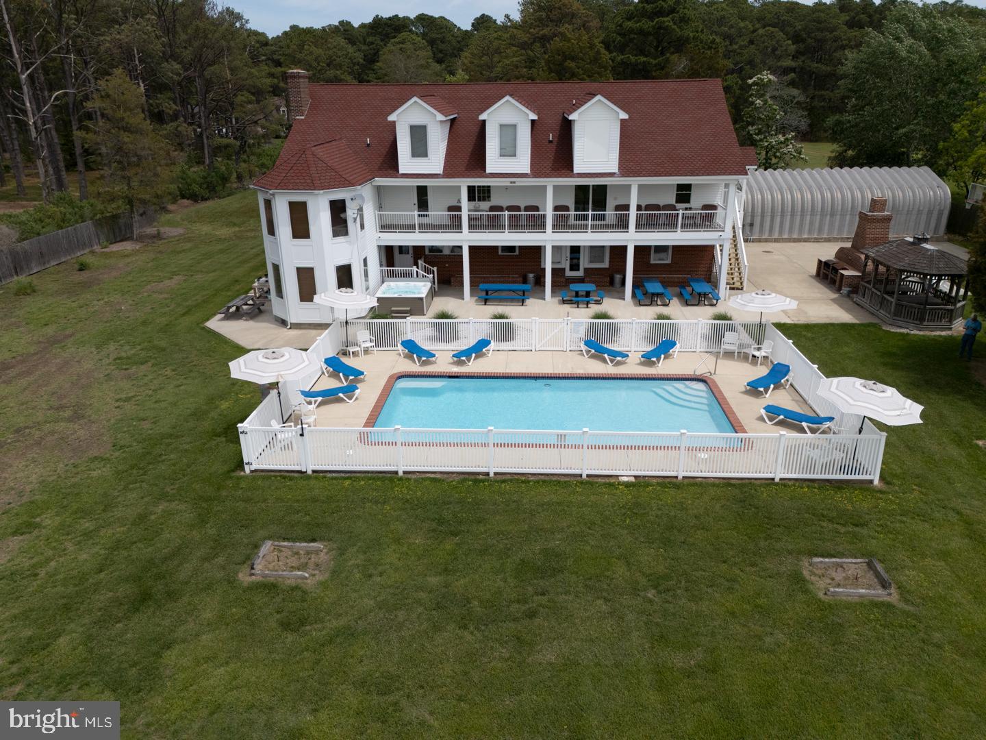 1313 BROADVIEW DRIVE