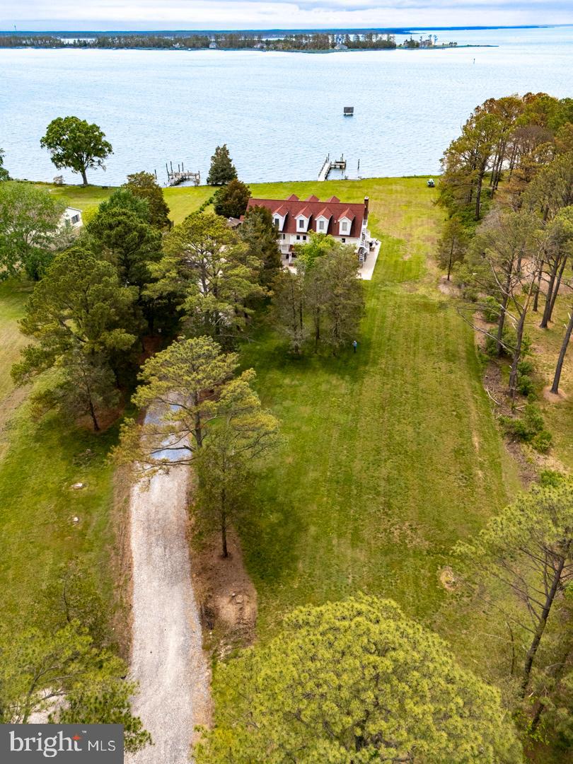 1313 BROADVIEW DRIVE