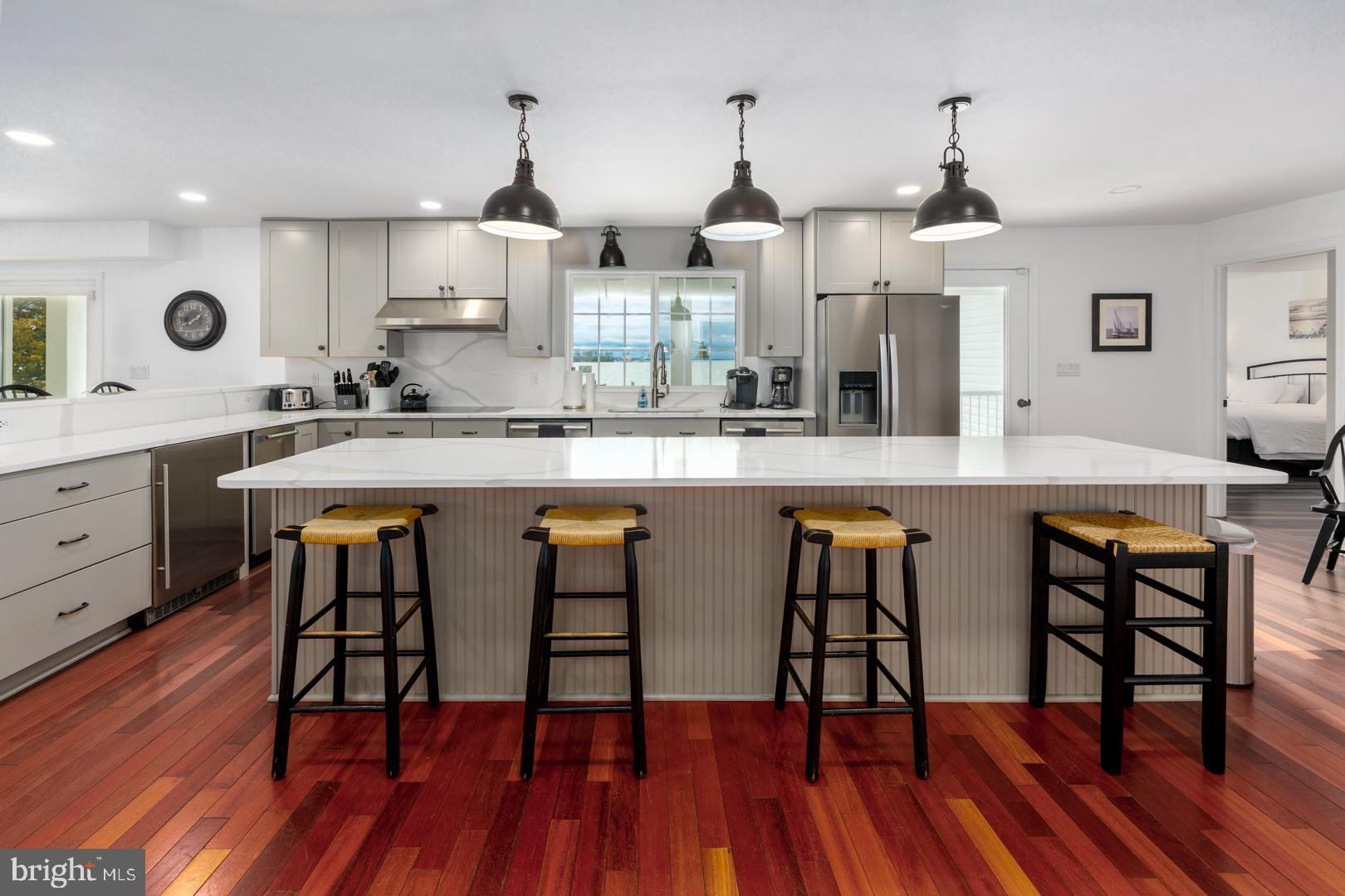 1313 BROADVIEW DRIVE