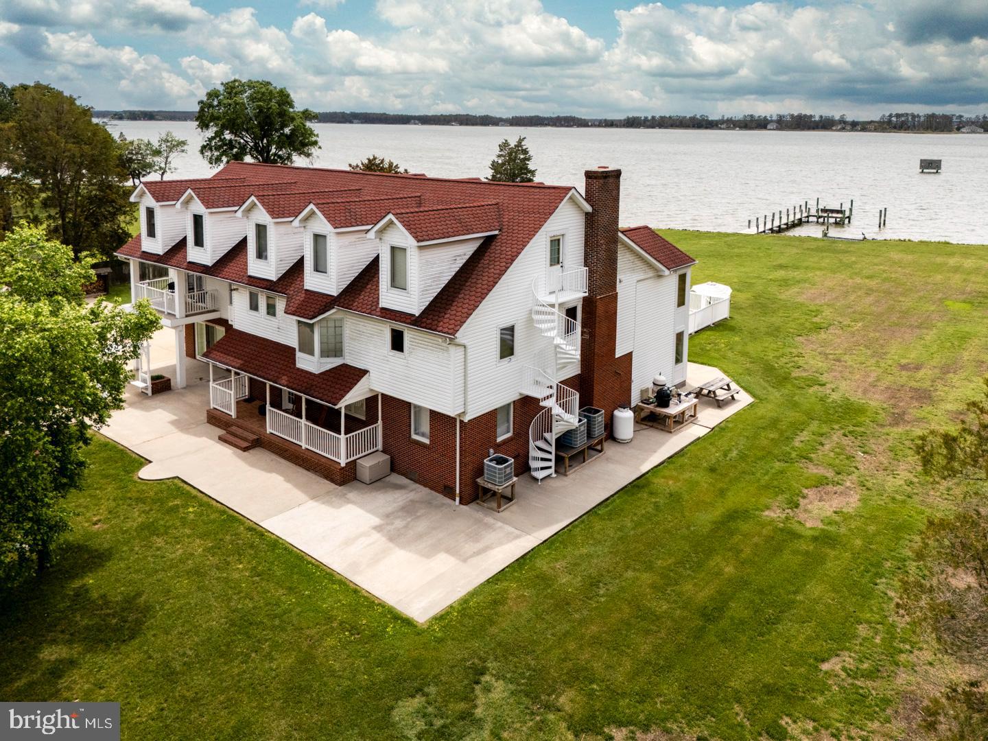 1313 BROADVIEW DRIVE