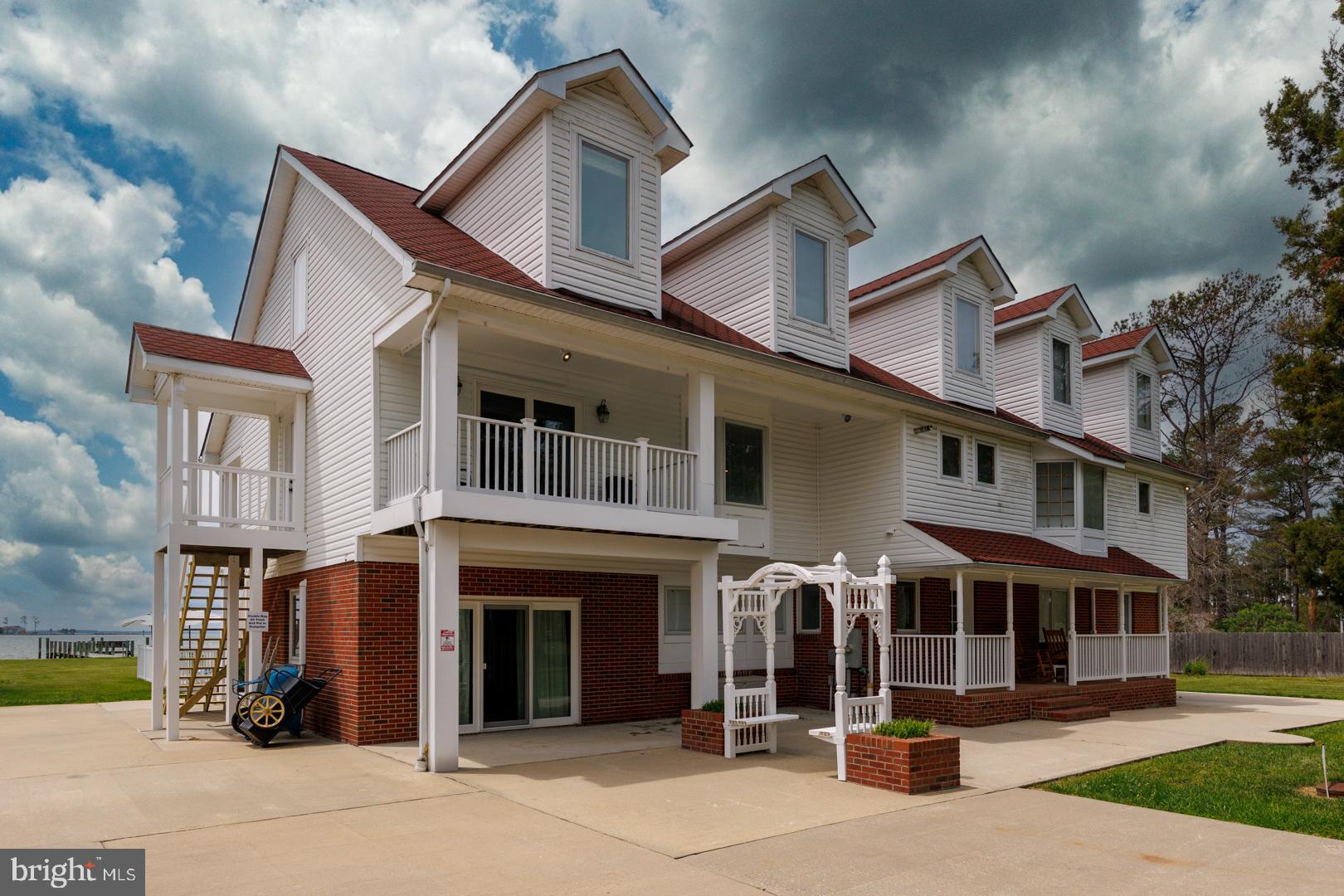 1313 BROADVIEW DRIVE