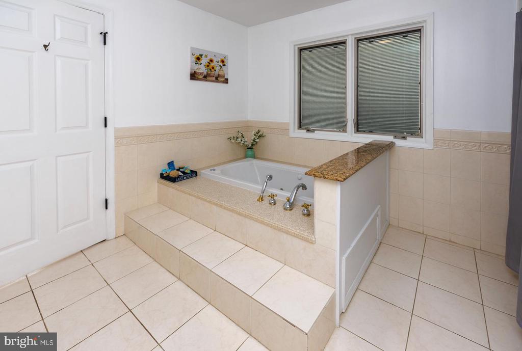 1313 BROADVIEW DRIVE