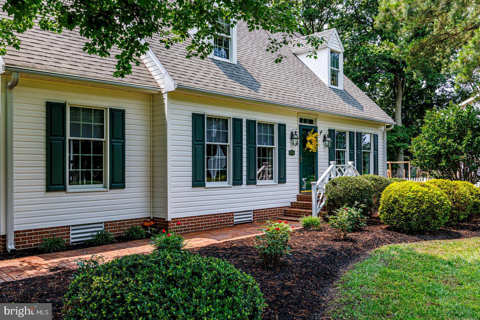 5644 CLIFTON WOODS DRIVE