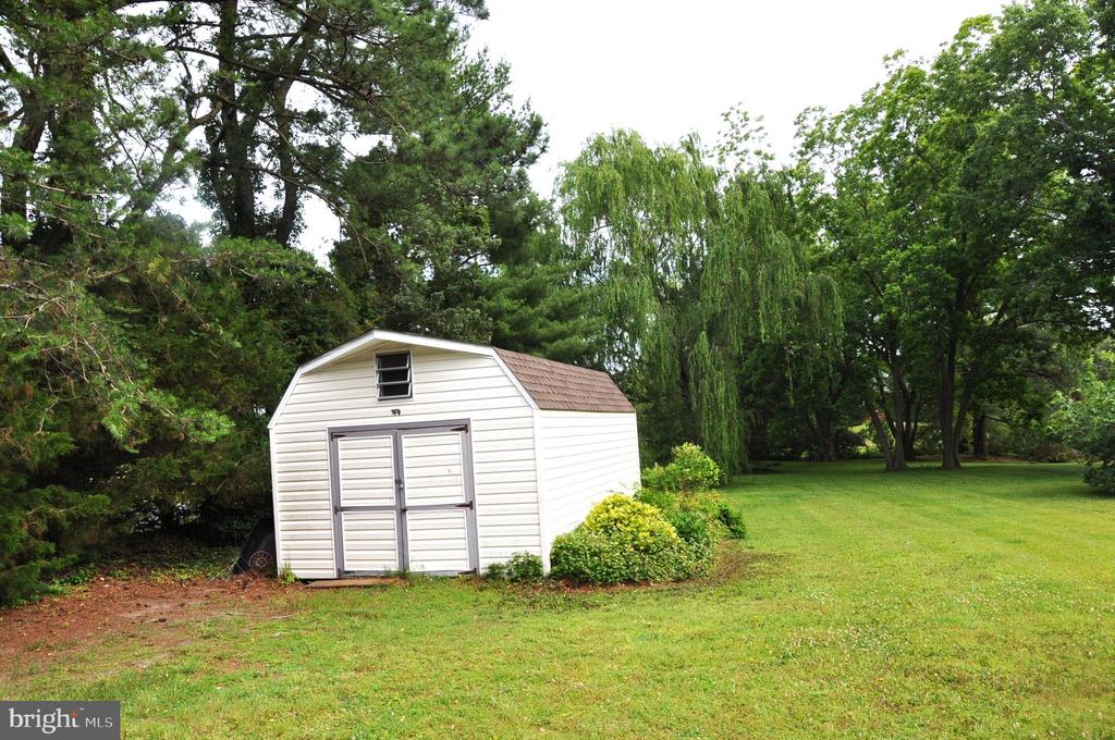 3202 HOLLY LANE