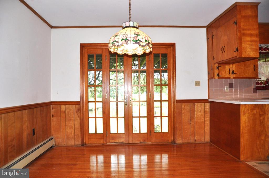 3202 HOLLY LANE