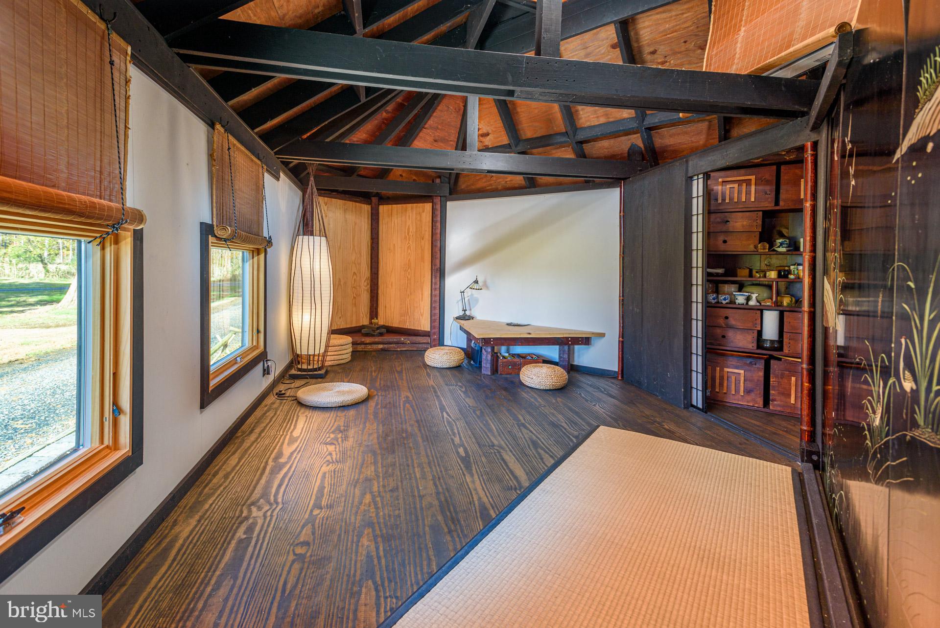 1308 TOWN POINT ROAD