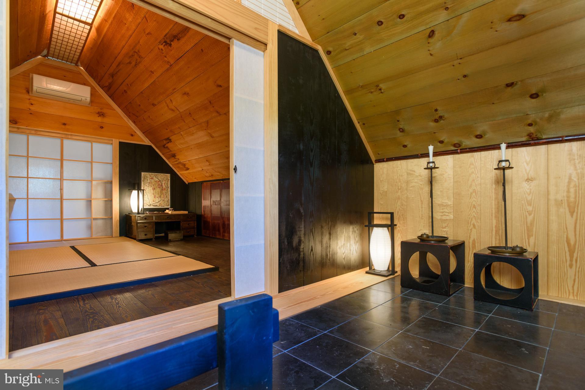 1308 TOWN POINT ROAD