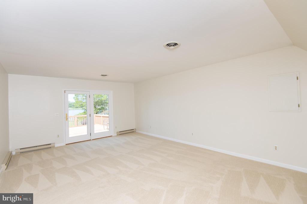 1619 PERSEUS ROAD