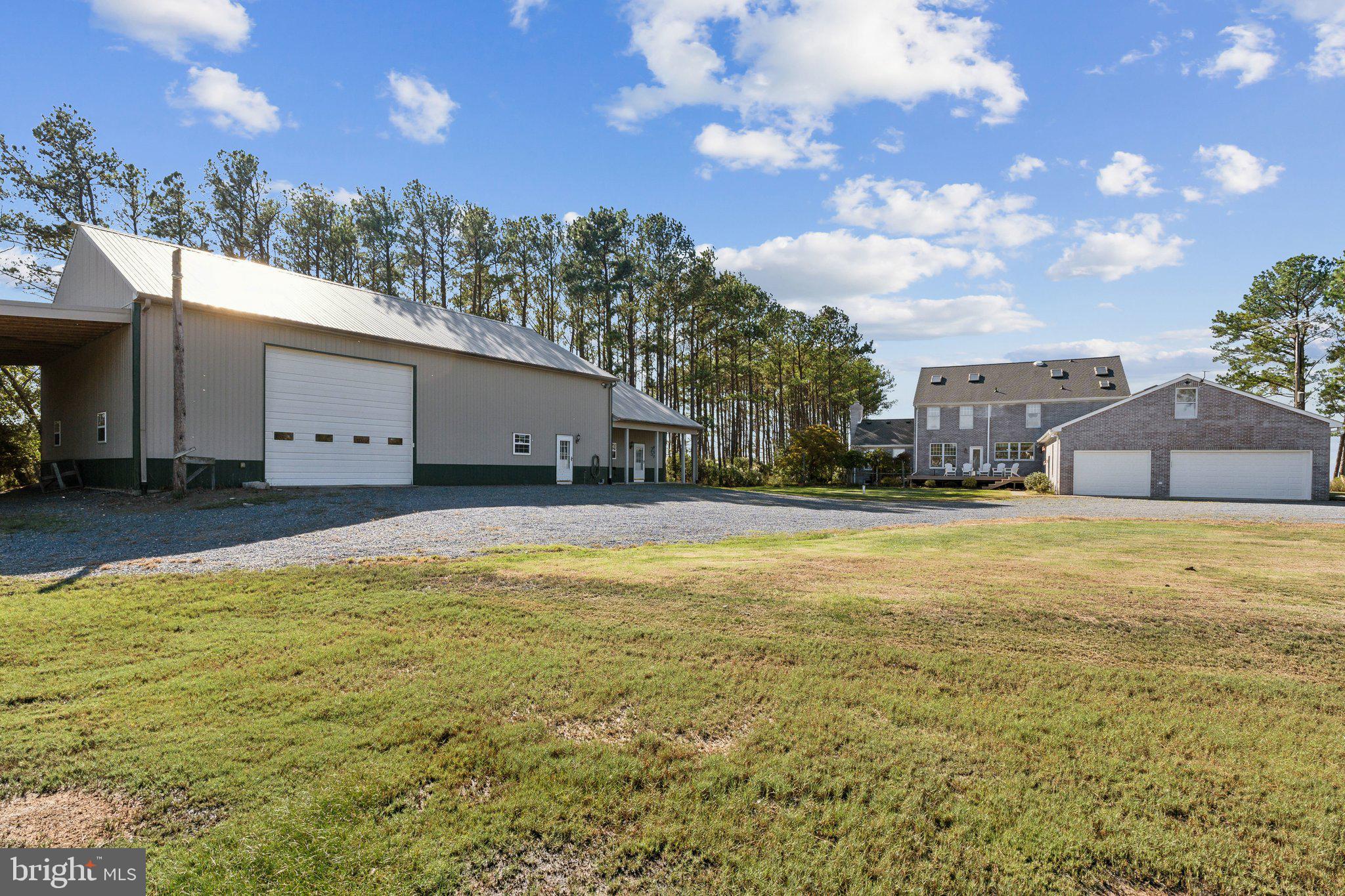 5253 RAGGED POINT ROAD