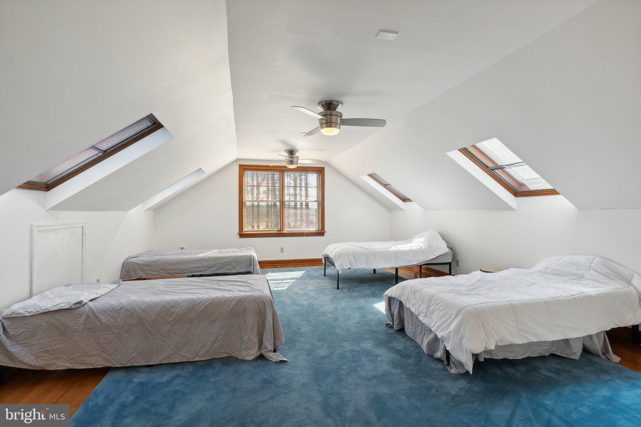 5253 RAGGED POINT ROAD