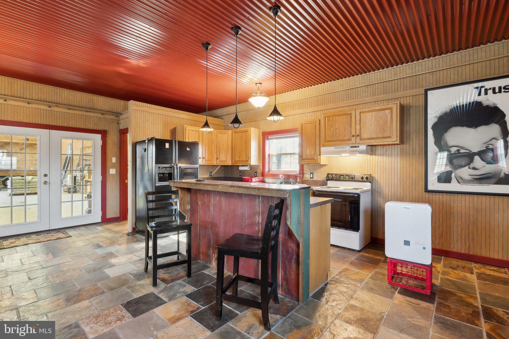 5253 RAGGED POINT ROAD