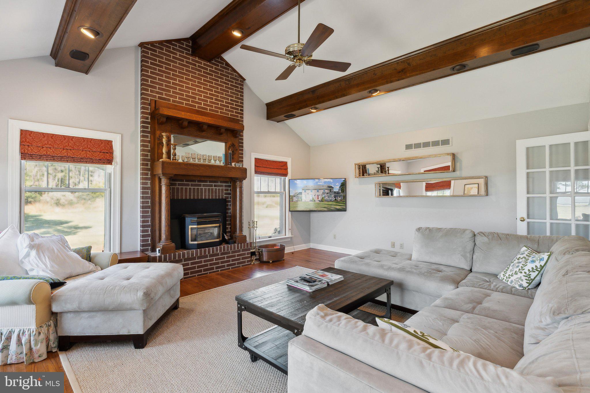 5253 RAGGED POINT ROAD