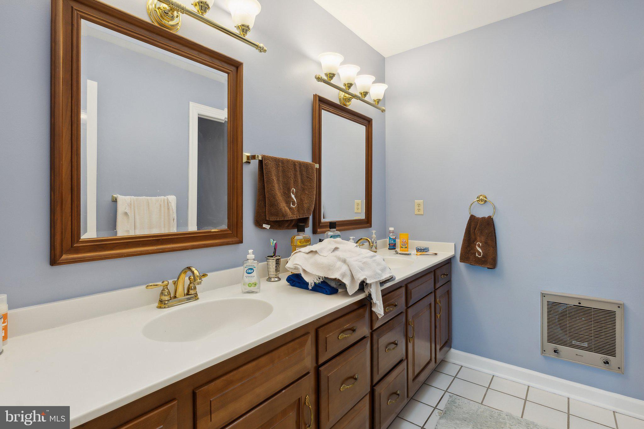 5253 RAGGED POINT ROAD