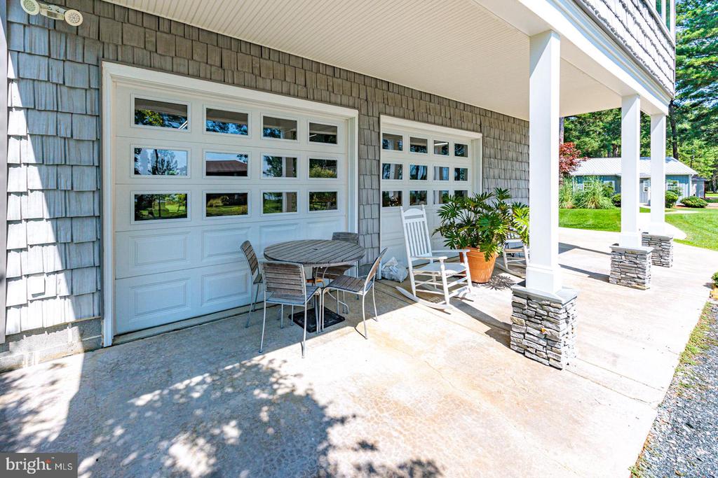 3113 BAY VIEW DRIVE