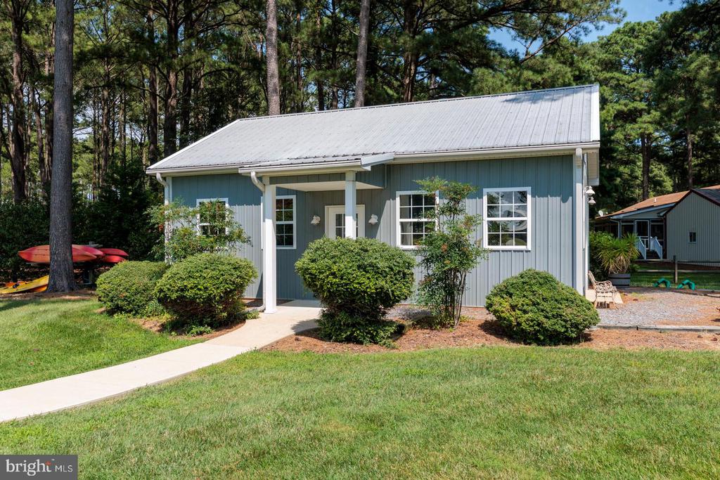 3113 BAY VIEW DRIVE