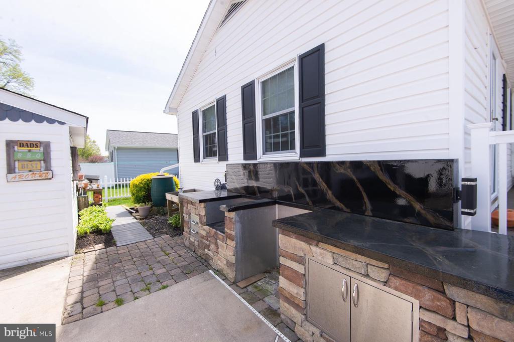 19 HOLLY TERRACE