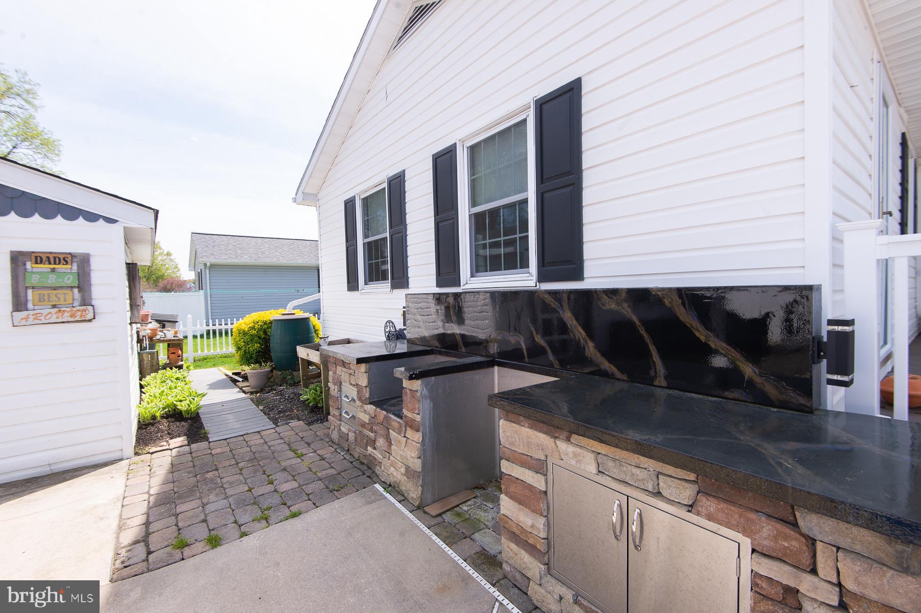 19 HOLLY TERRACE