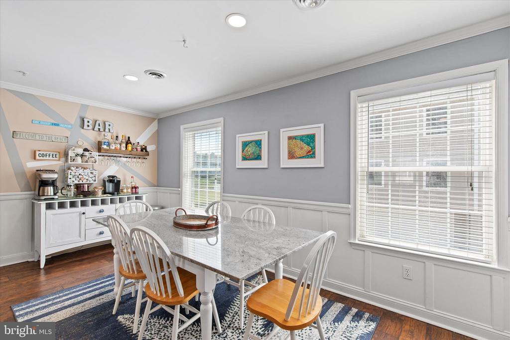 121 70TH STREET Unit: 4