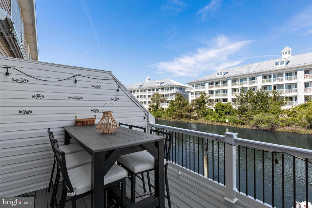121 70TH STREET Unit: 4