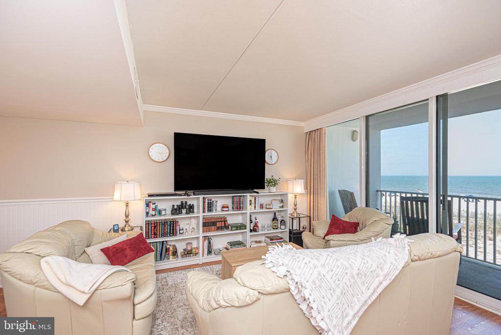 3001 ATLANTIC AVENUE Unit: 203
