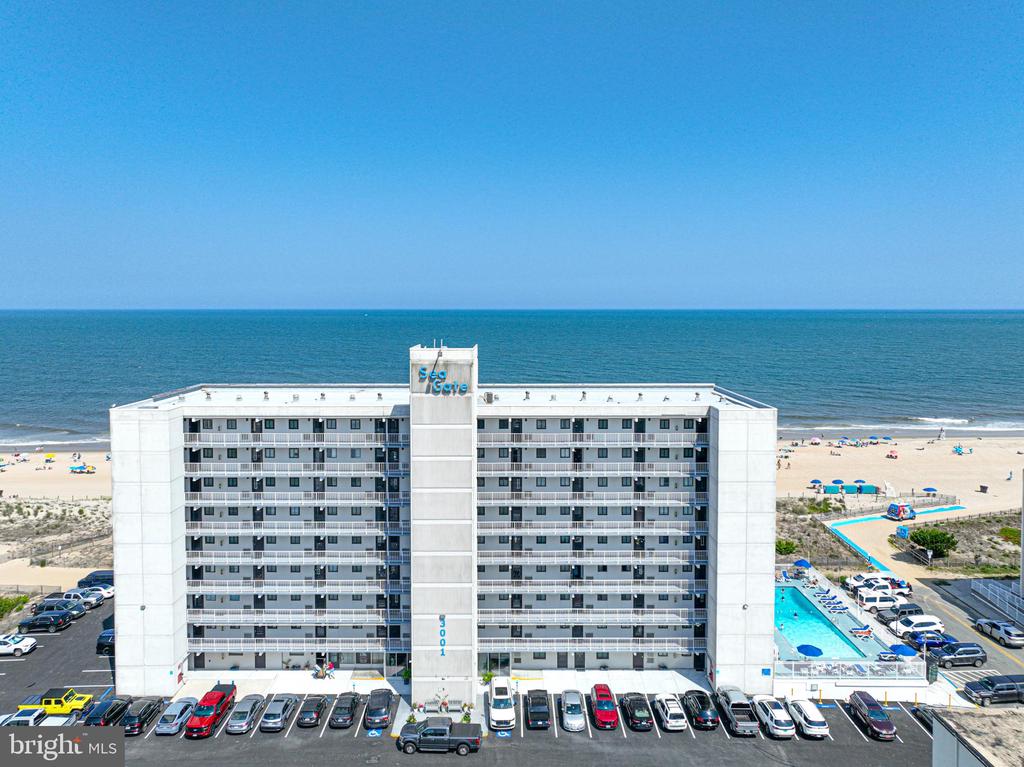 3001 ATLANTIC AVENUE Unit: 203