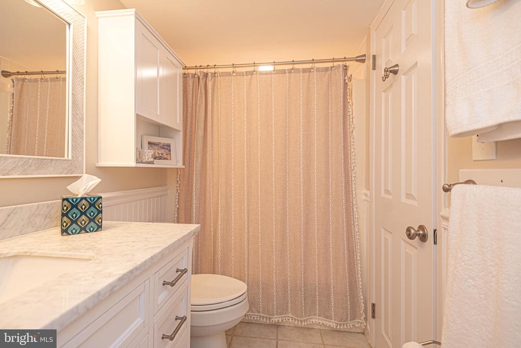 3001 ATLANTIC AVENUE Unit: 203