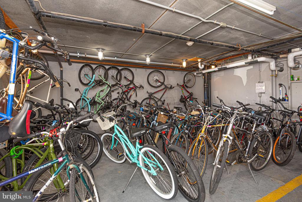 3001 ATLANTIC AVENUE Unit: 203