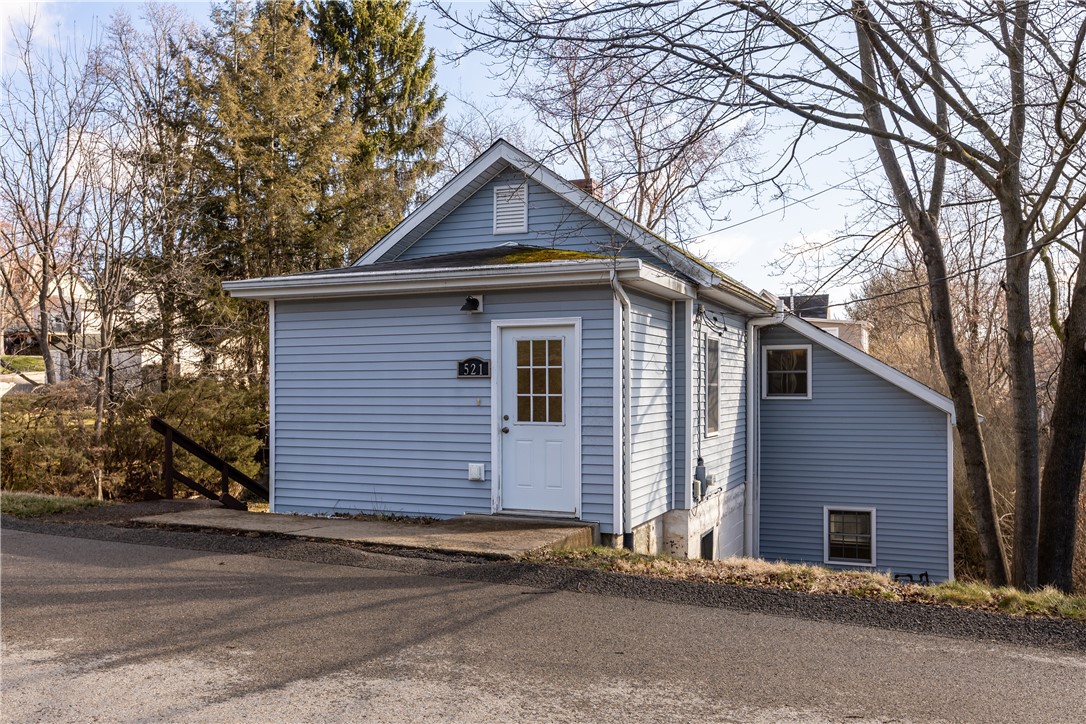 521 Pearl Ave