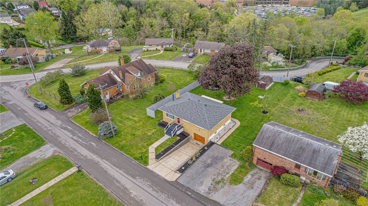 109 Lederer Avenue