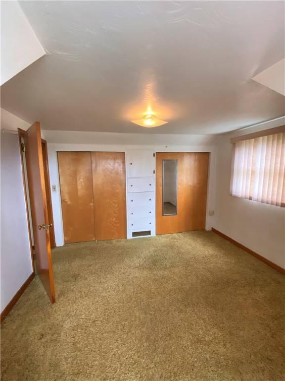406 Irwin Ln