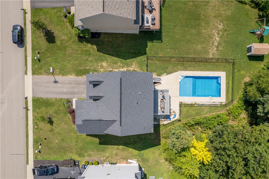 894 Ashley Rd