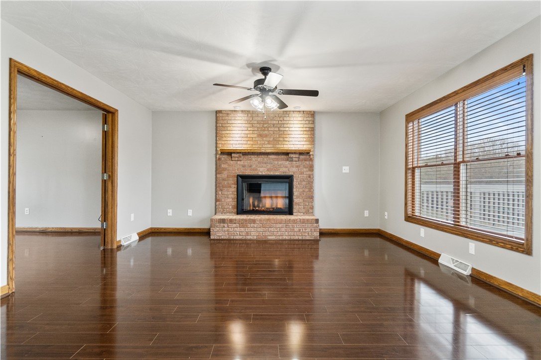 103 Mirage Ct