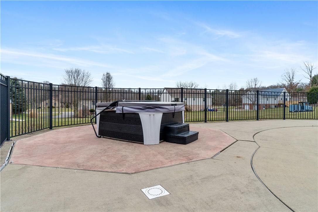 103 Mirage Ct