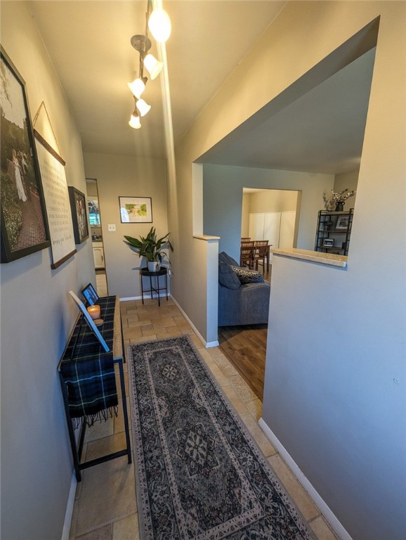 118 Autumn Dr