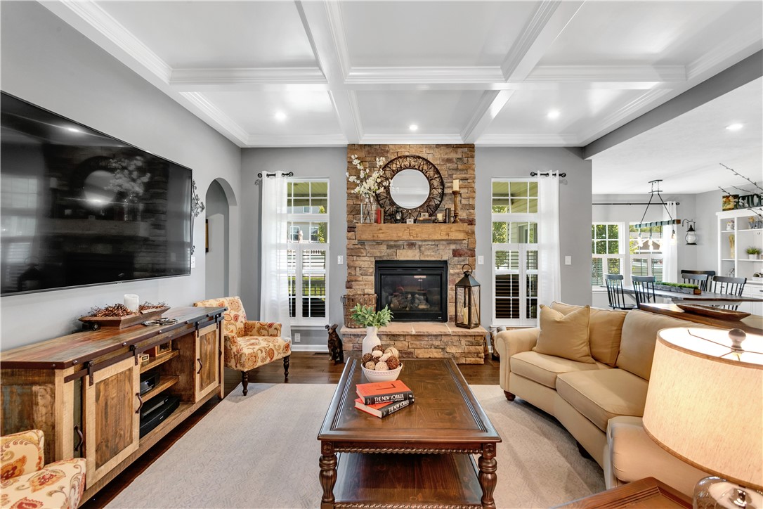 158 Pauline Pl