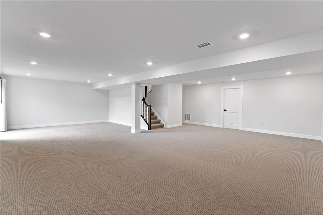 107 Abigail Dr