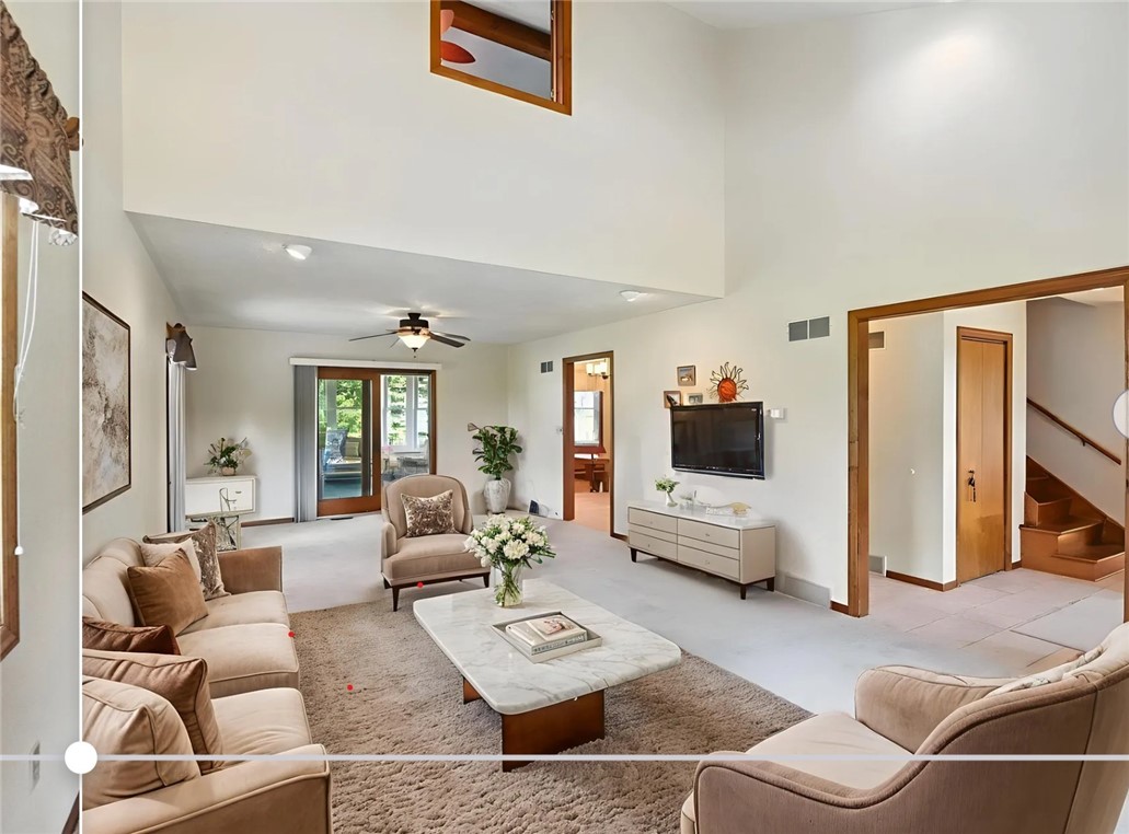 103 Allen Dr