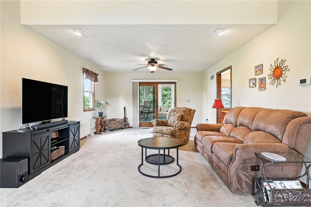 103 Allen Dr