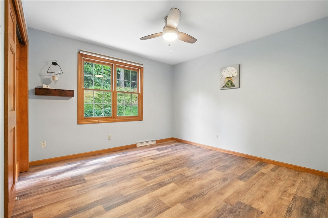 104 Moore Rd