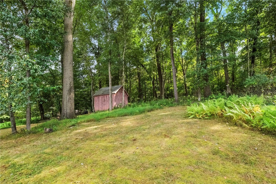 104 Moore Rd
