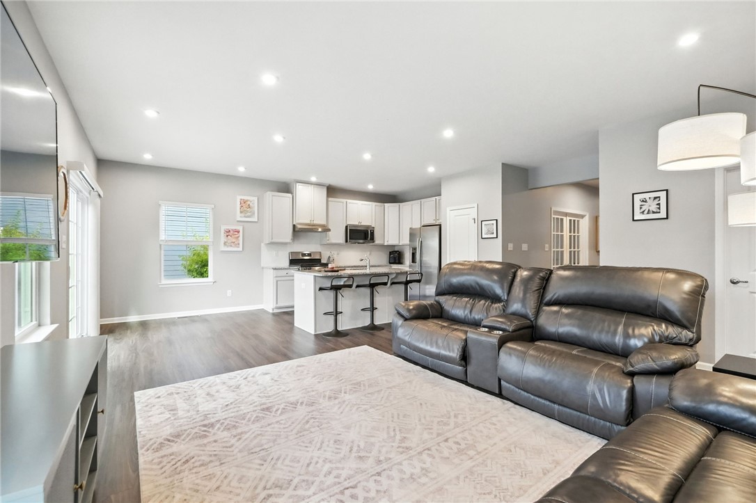 3003 Humbolt Pl